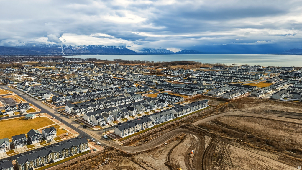 522 N SCUTTLEBUTT LN Saratoga Springs, UT 84045