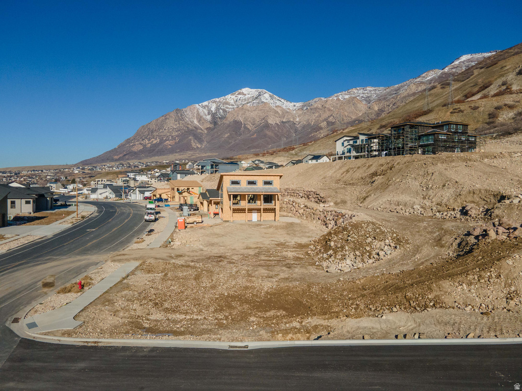 3032 N MOUNTAIN RD North Ogden, UT 84414