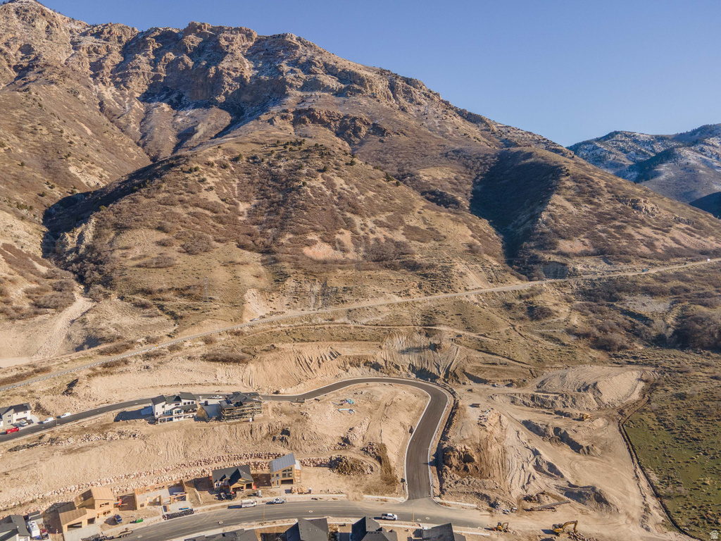 3032 N MOUNTAIN RD North Ogden, UT 84414