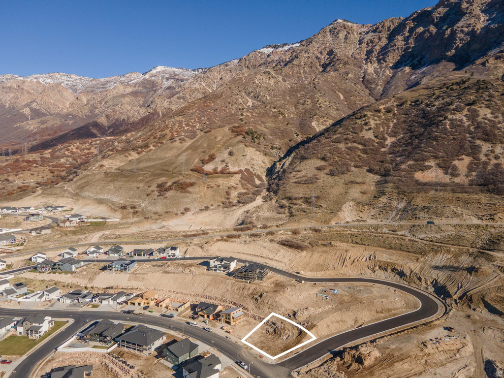 3032 N MOUNTAIN RD North Ogden, UT 84414