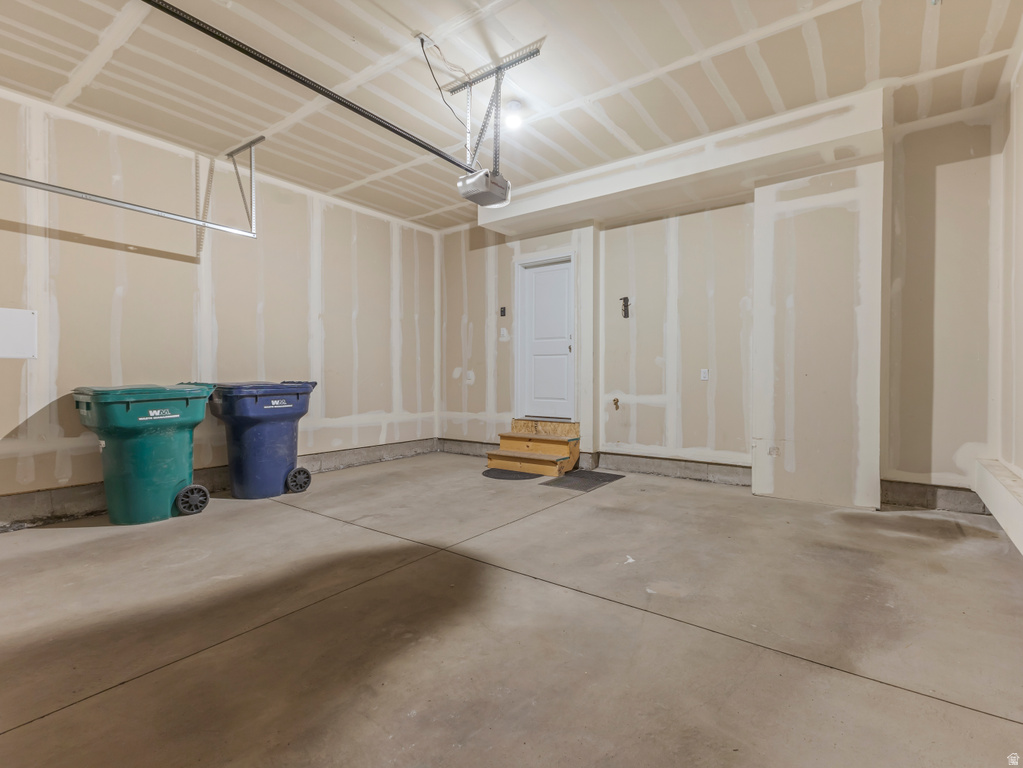 981 W CYAN VALLEY WAY Bluffdale, UT 84065