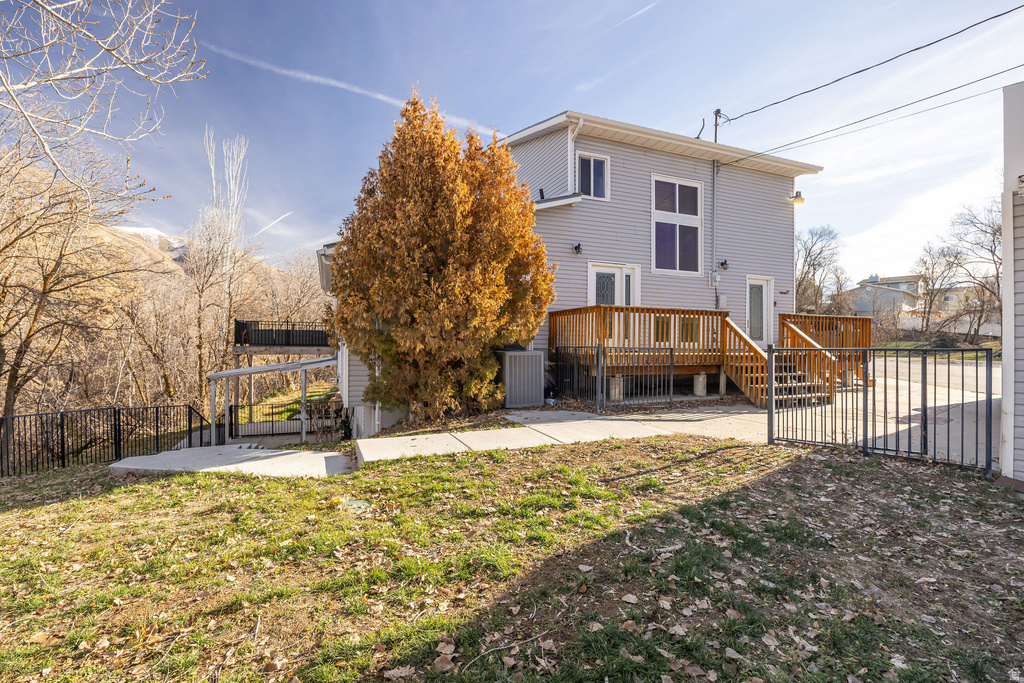 415 E PANORAMIC DR Hyrum, UT 84319