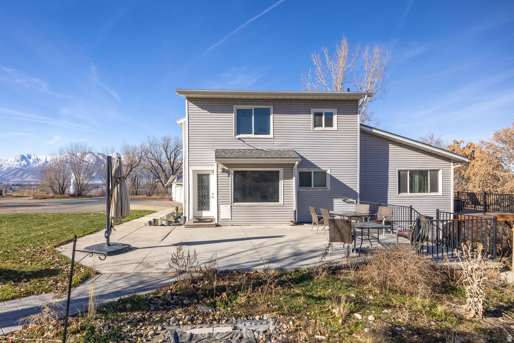 415 E PANORAMIC DR Hyrum, UT 84319