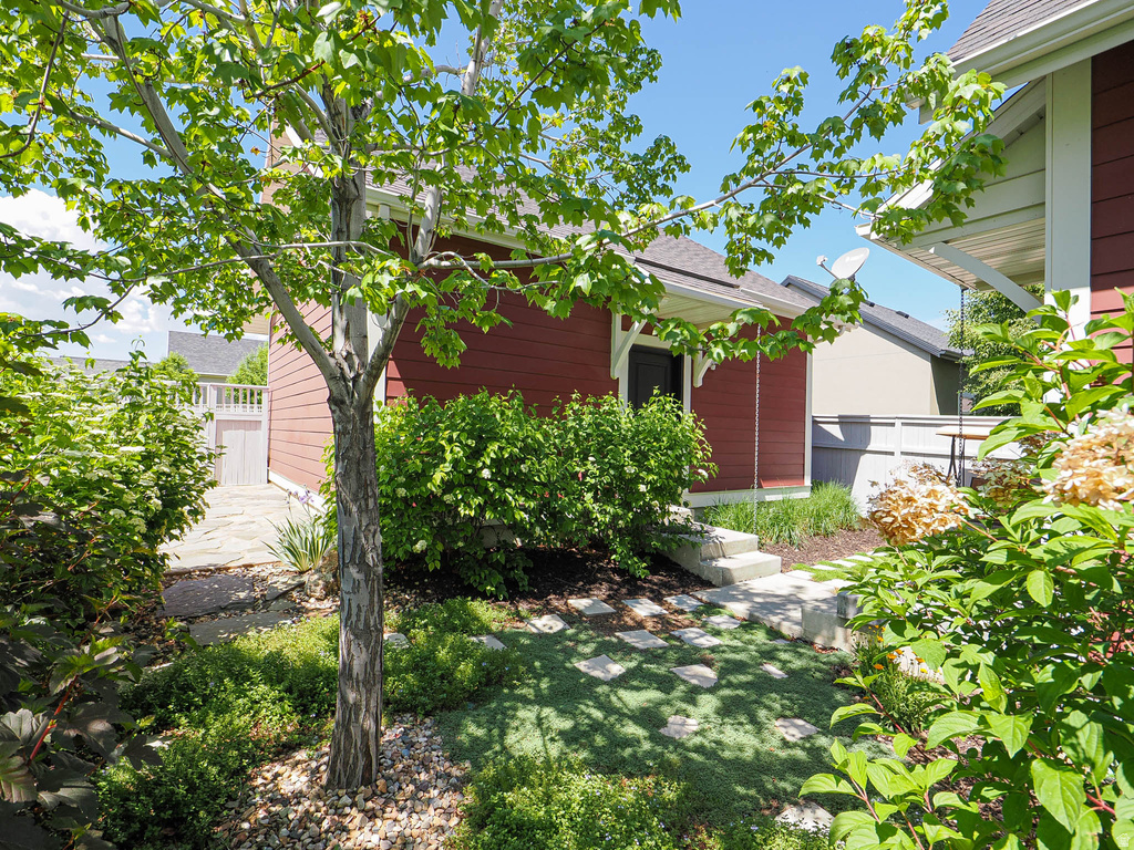 5167 W BOWSTRING WAY South Jordan, UT 84009