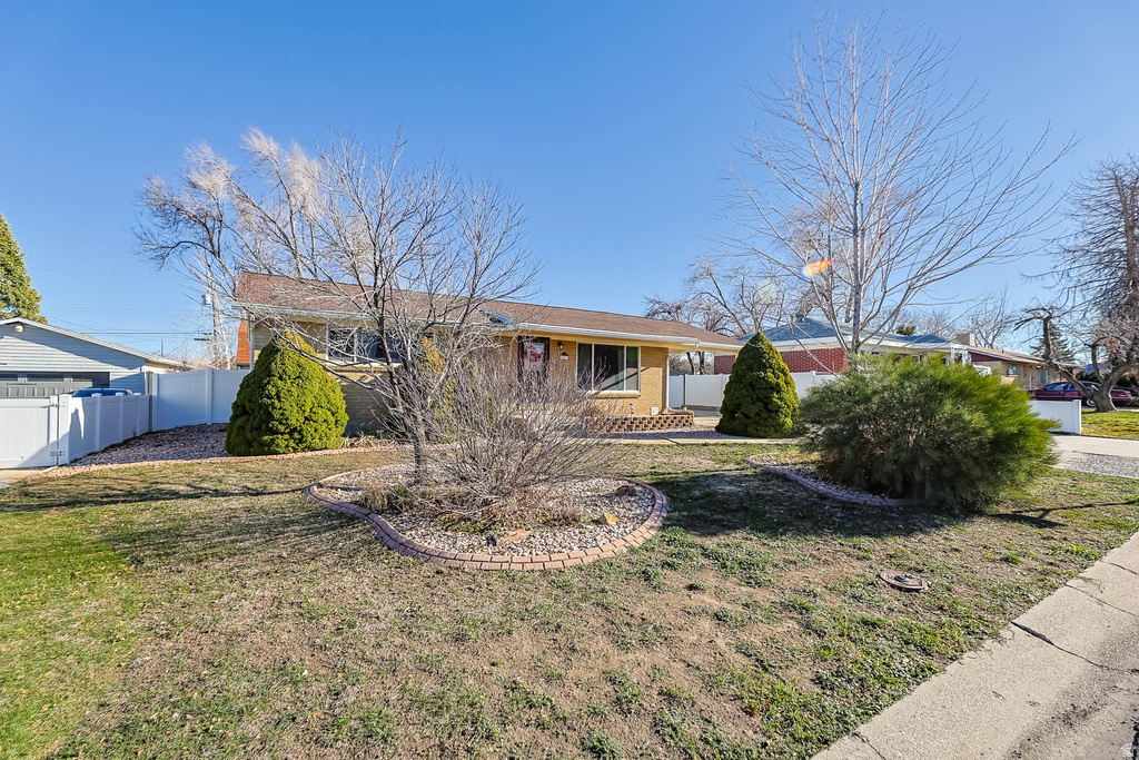 4279 S 4900 W West Valley City, UT 84120