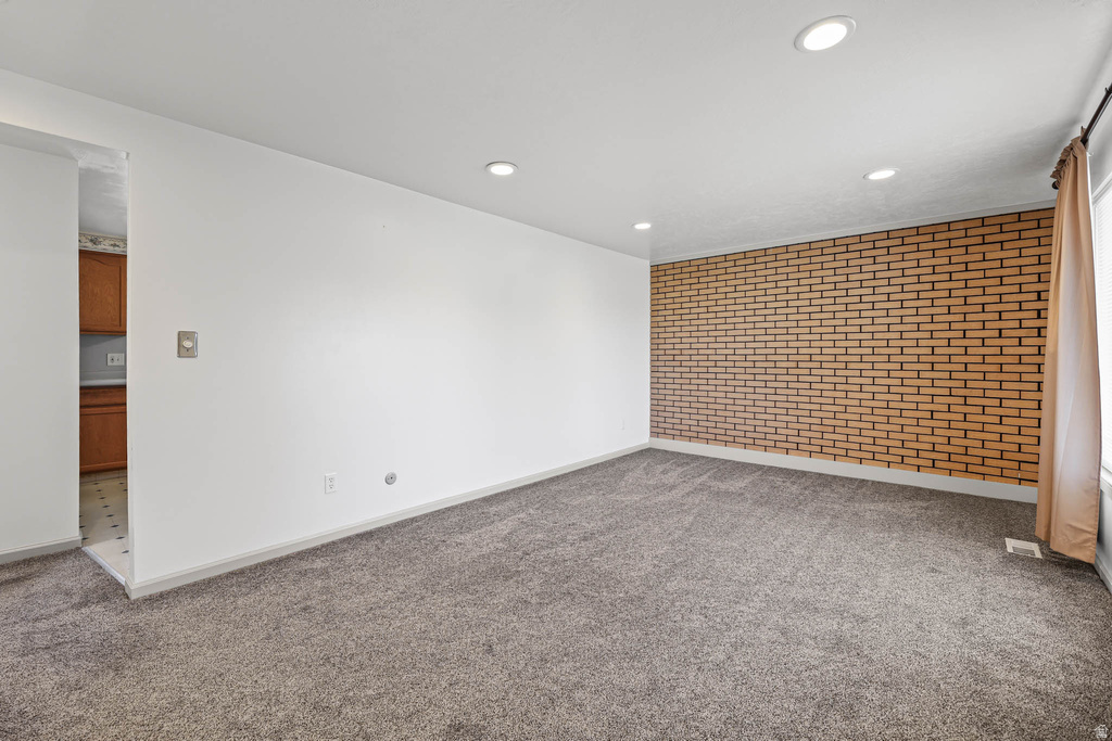 4279 S 4900 W West Valley City, UT 84120