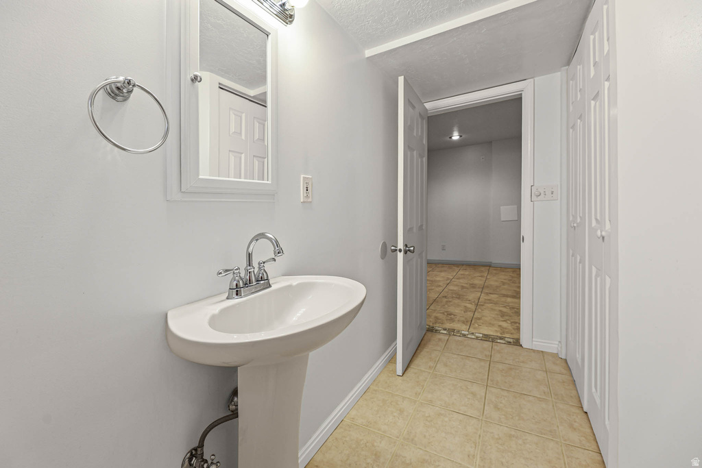 4279 S 4900 W West Valley City, UT 84120