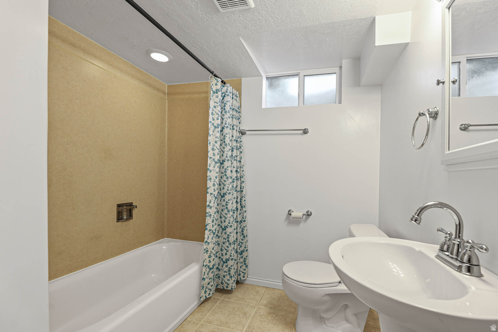 4279 S 4900 W West Valley City, UT 84120