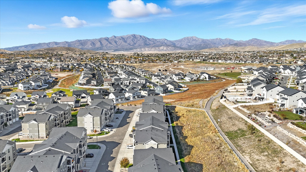 1816 W EAGLEWOOD DR #301 Saratoga Springs, UT 84045