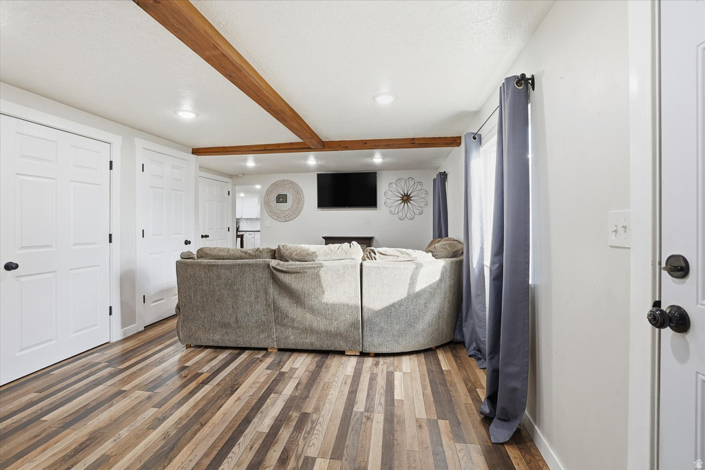 117 N 100 W Tremonton, UT 84337