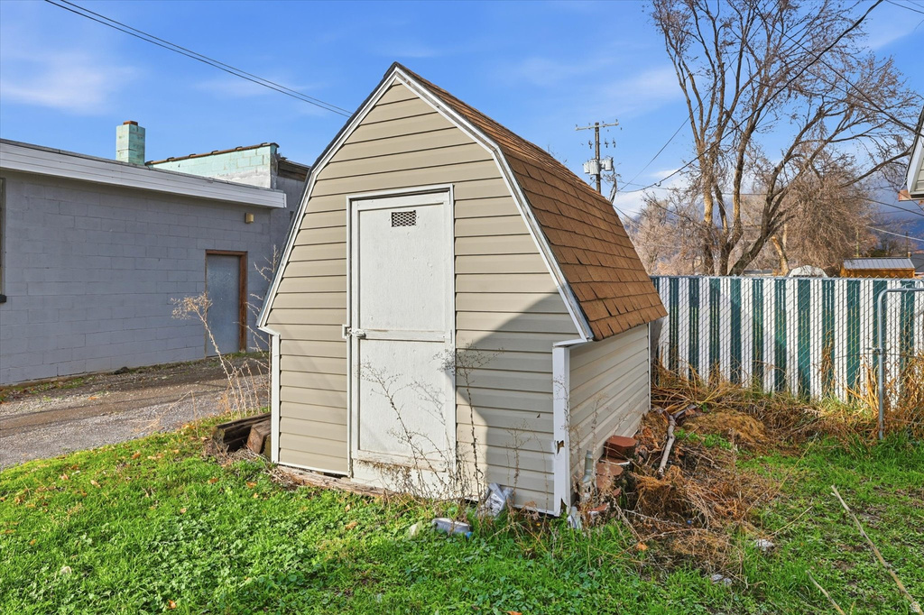 117 N 100 W Tremonton, UT 84337