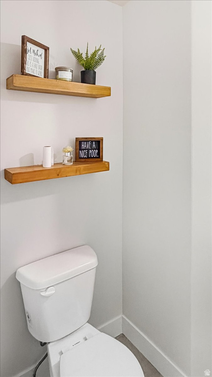 153 N VALCREST DR Saratoga Springs, UT 84045