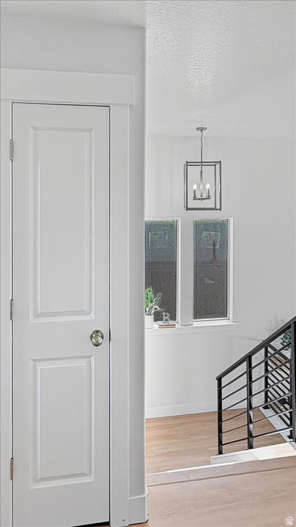 153 N VALCREST DR Saratoga Springs, UT 84045