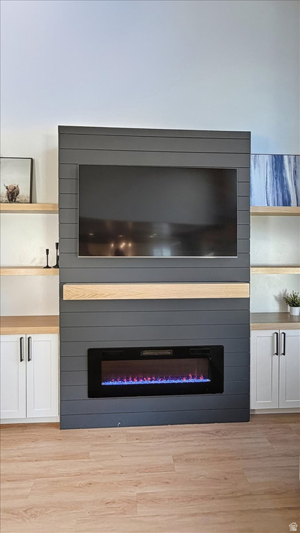 153 N VALCREST DR Saratoga Springs, UT 84045