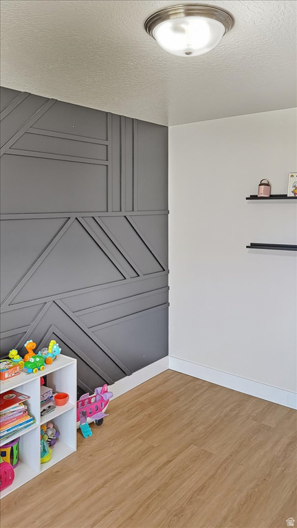 153 N VALCREST DR Saratoga Springs, UT 84045