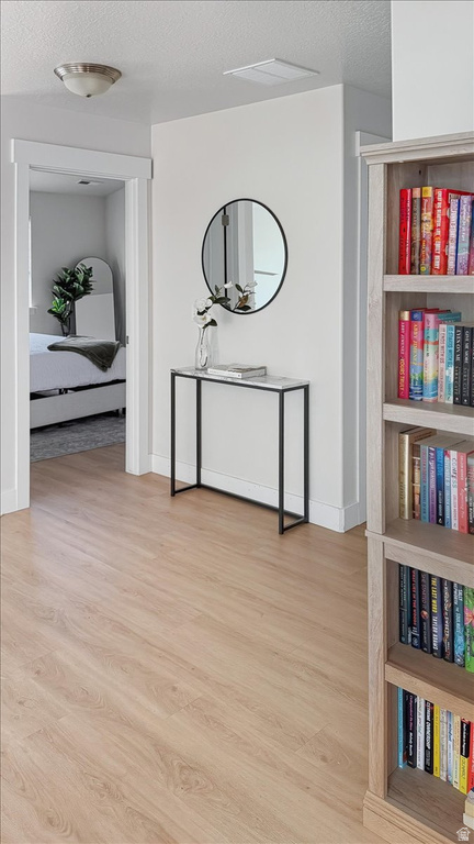 153 N VALCREST DR Saratoga Springs, UT 84045