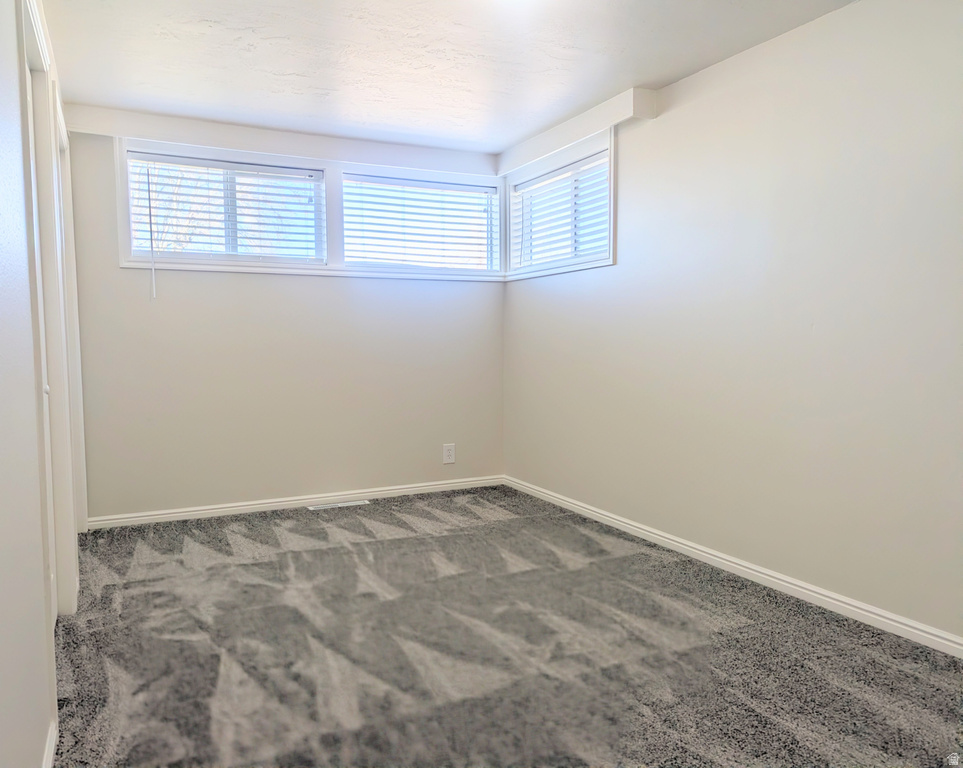 618 VALERIA DR Layton, UT 84041