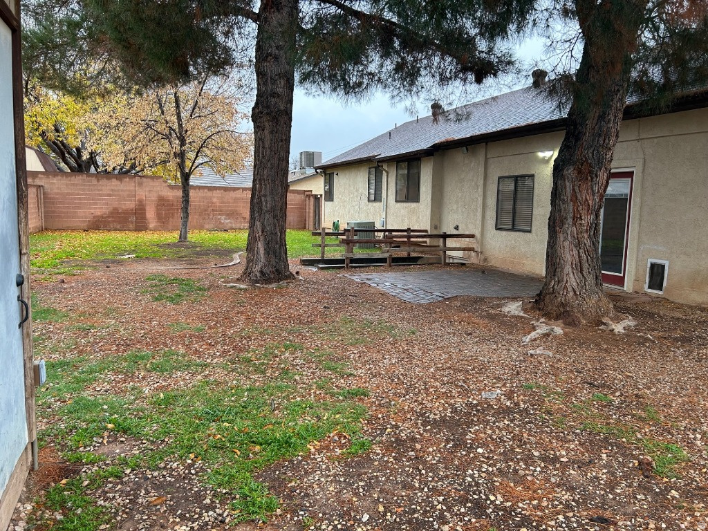 965 S 180 W Hurricane, UT 84737