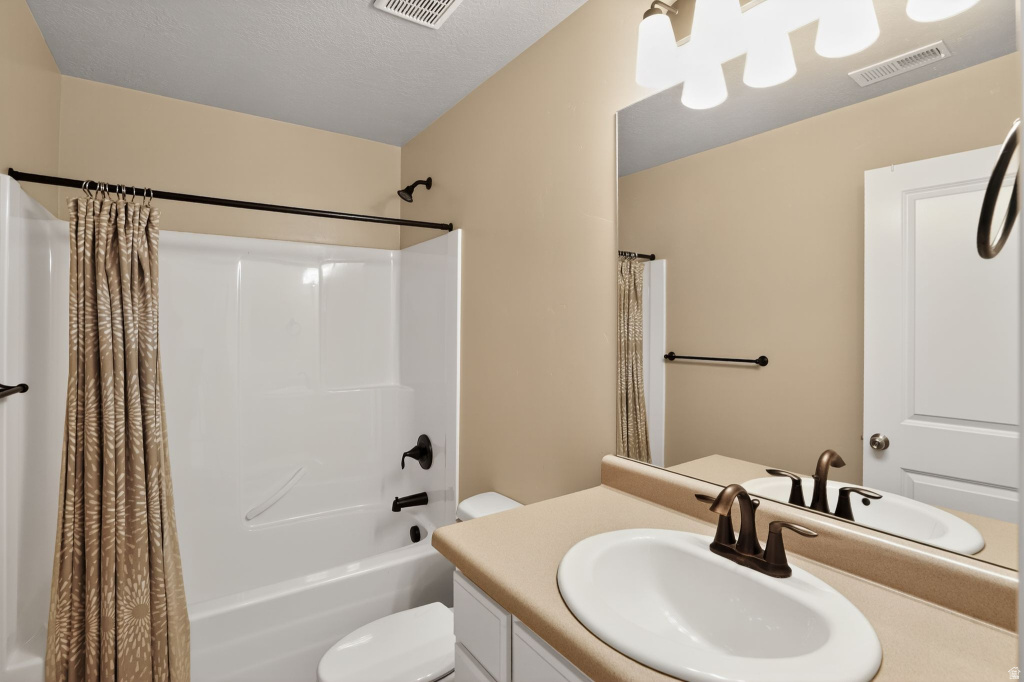 15392 S TARAWA DR Bluffdale, UT 84065