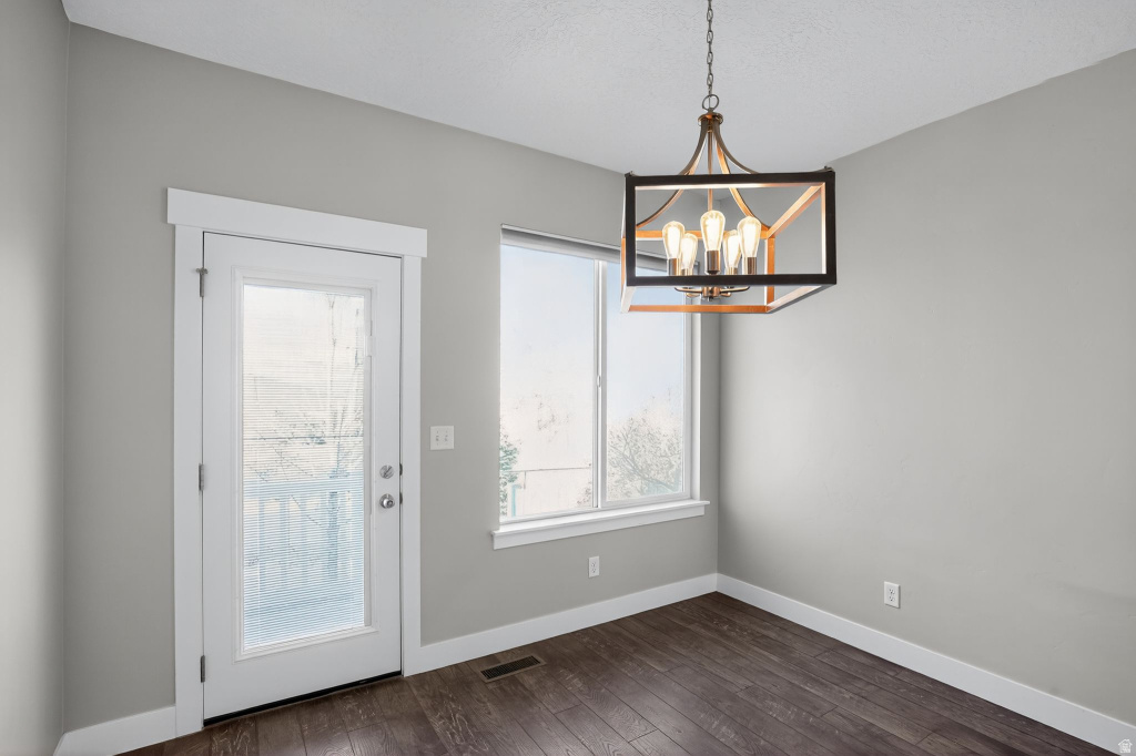 15392 S TARAWA DR Bluffdale, UT 84065