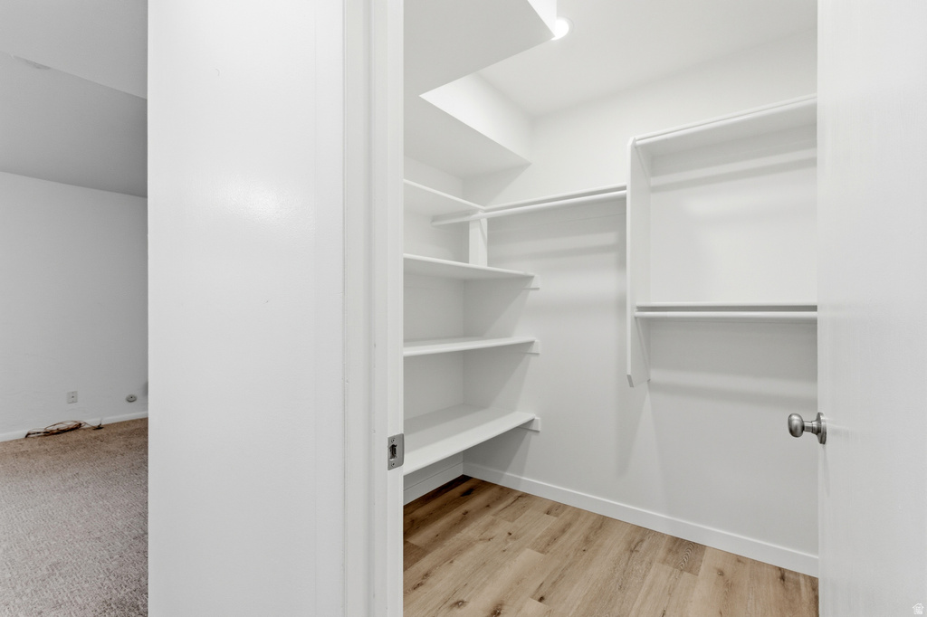 1692 E ENSIGN CT Cottonwood Heights, UT 84121