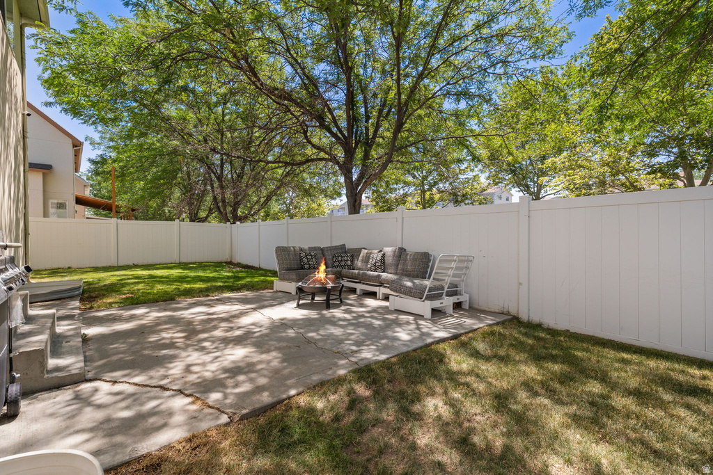 3584 S AUTUMN GATE CT Magna, UT 84044