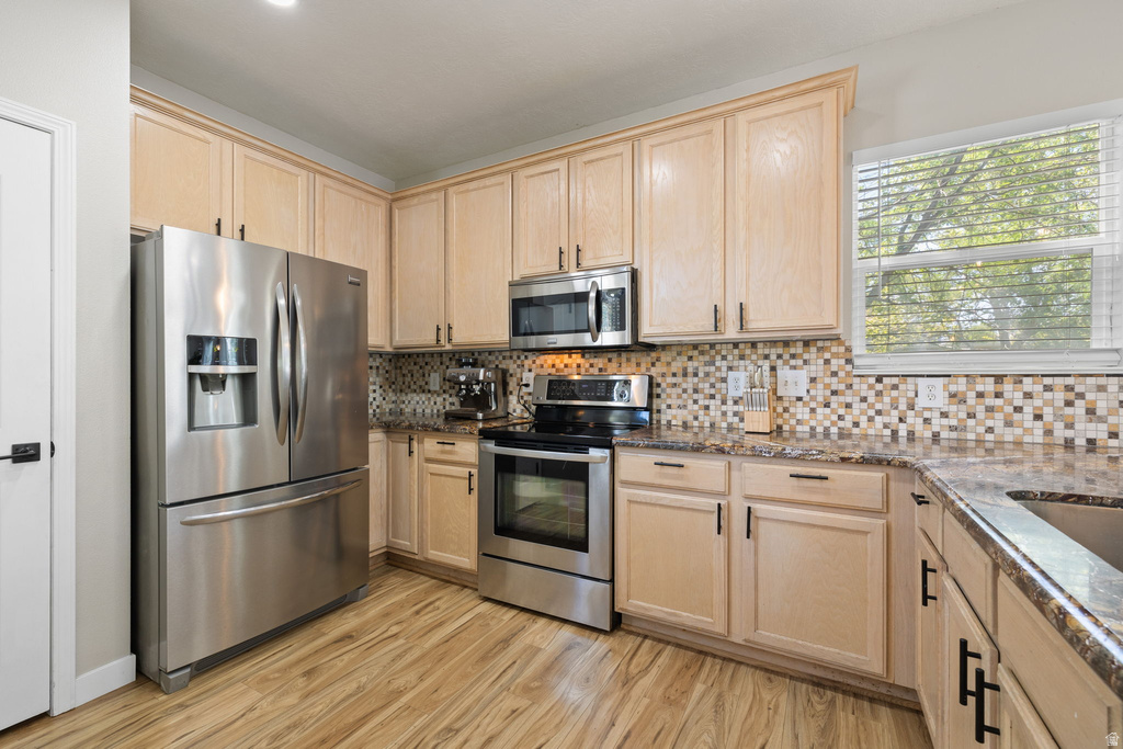 3584 S AUTUMN GATE CT Magna, UT 84044