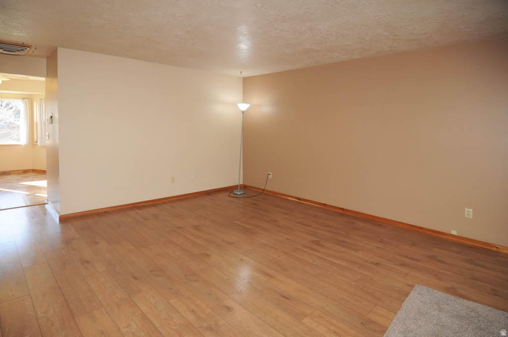 1677 E 1450 S Ogden, UT 84404