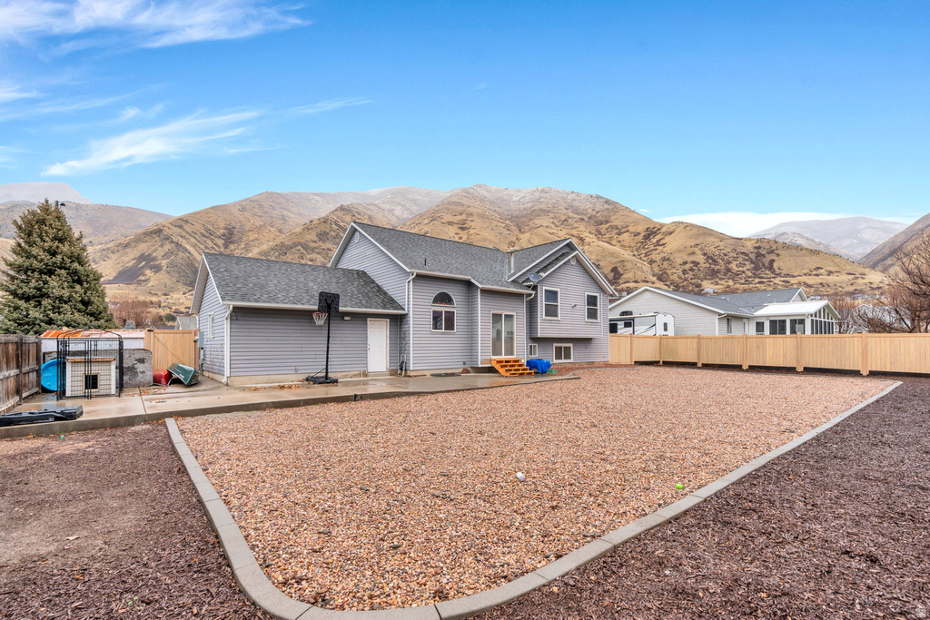 1548 E 350 S Springville, UT 84663