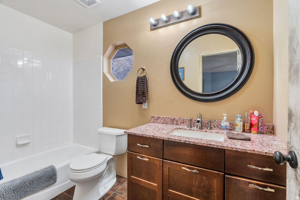 1548 E 350 S Springville, UT 84663