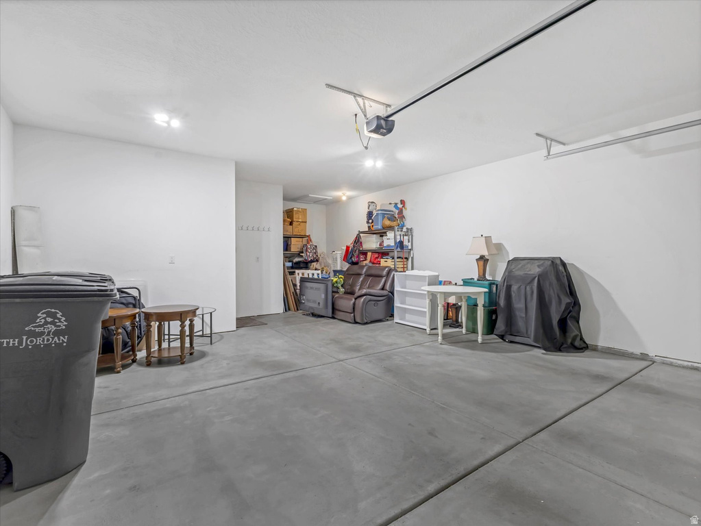 10462 S HARVEST WALK LN South Jordan, UT 84095