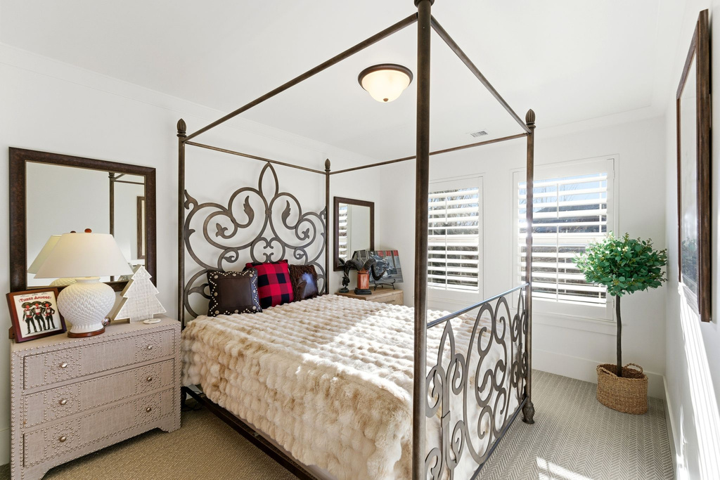 477 MISSION DR Midway, UT 84049