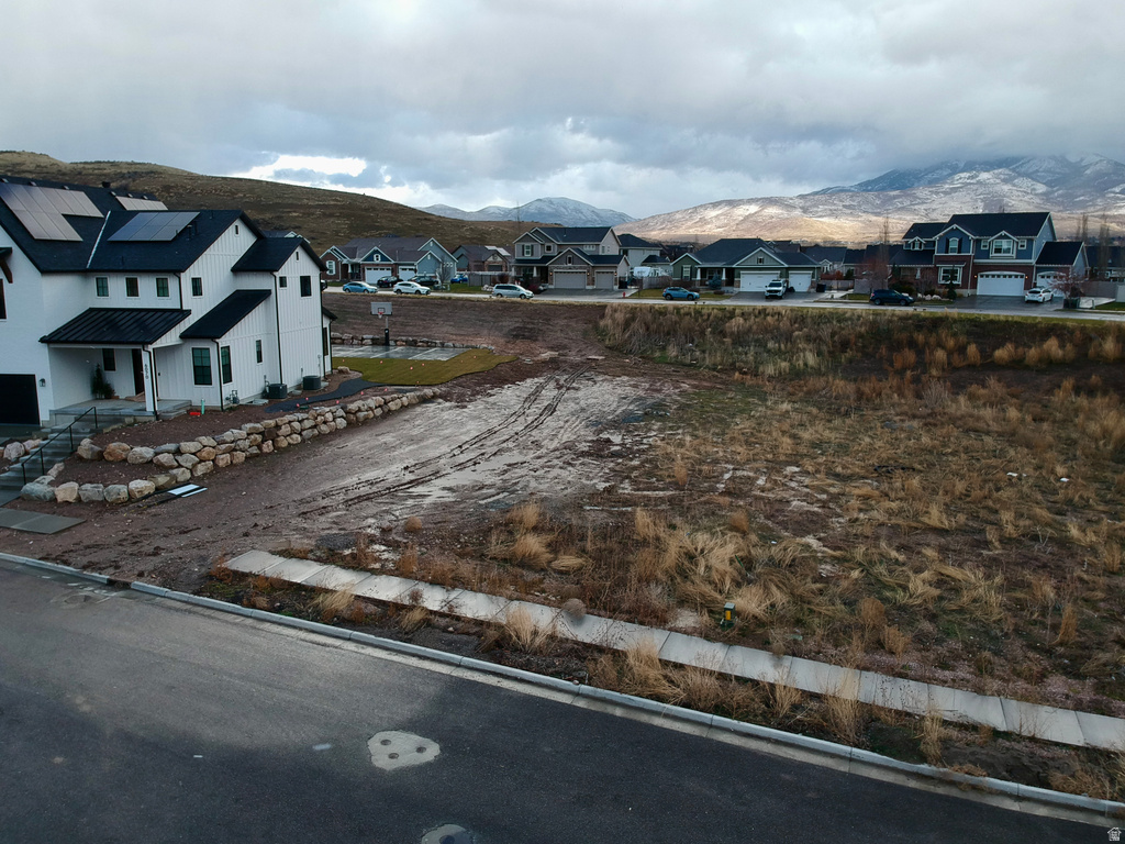 6056 N TIMPANOGOS LN Mountain Green, UT 84050