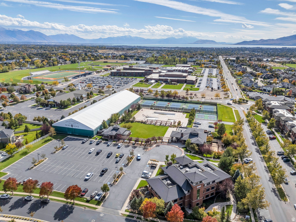 256 E BACKHAND LN Lehi, UT 84043