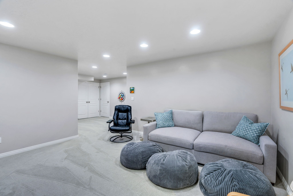 256 E BACKHAND LN Lehi, UT 84043