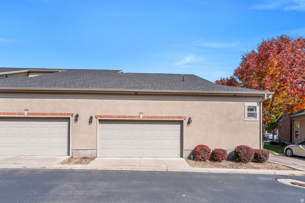 256 E BACKHAND LN Lehi, UT 84043