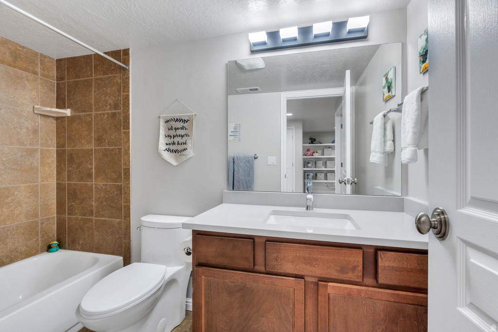 256 E BACKHAND LN Lehi, UT 84043