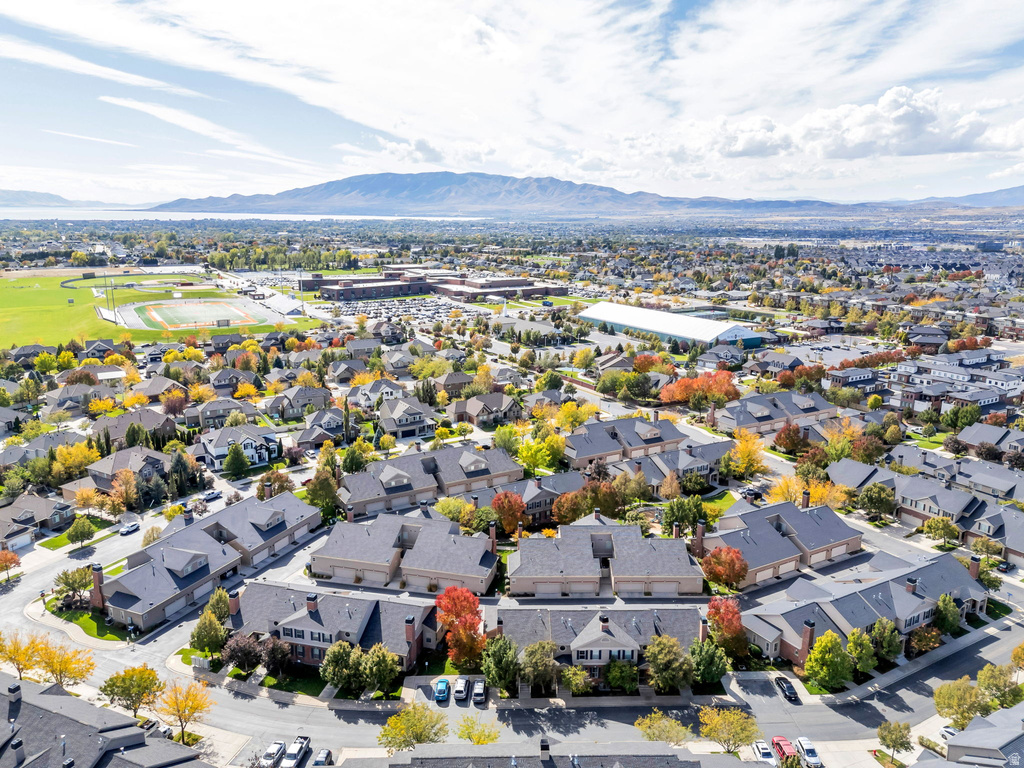 256 E BACKHAND LN Lehi, UT 84043