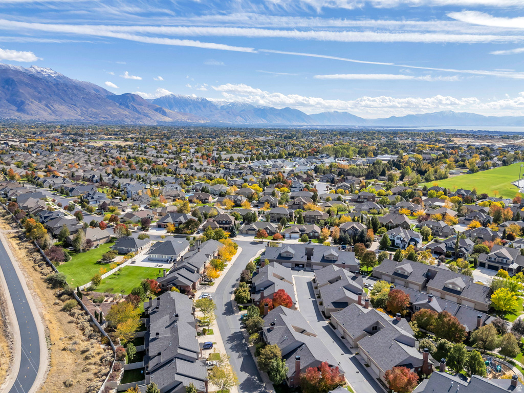 256 E BACKHAND LN Lehi, UT 84043