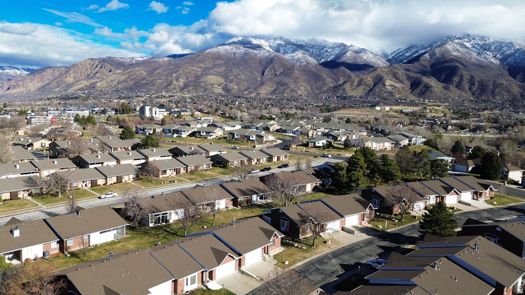 994 E 5750 S South Ogden, UT 84405