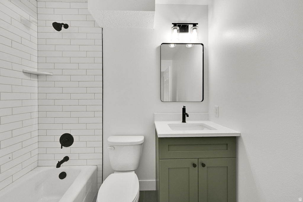 994 E 5750 S South Ogden, UT 84405