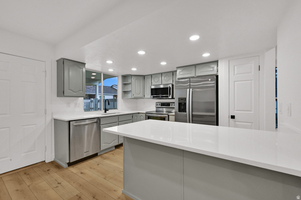 994 E 5750 S South Ogden, UT 84405