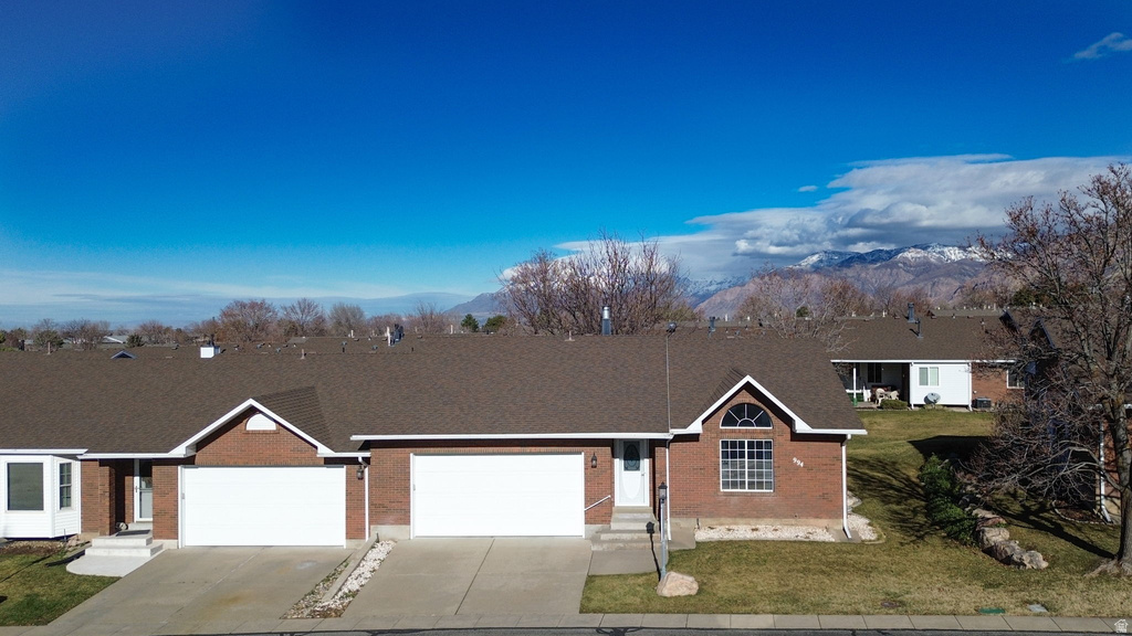 994 E 5750 S South Ogden, UT 84405