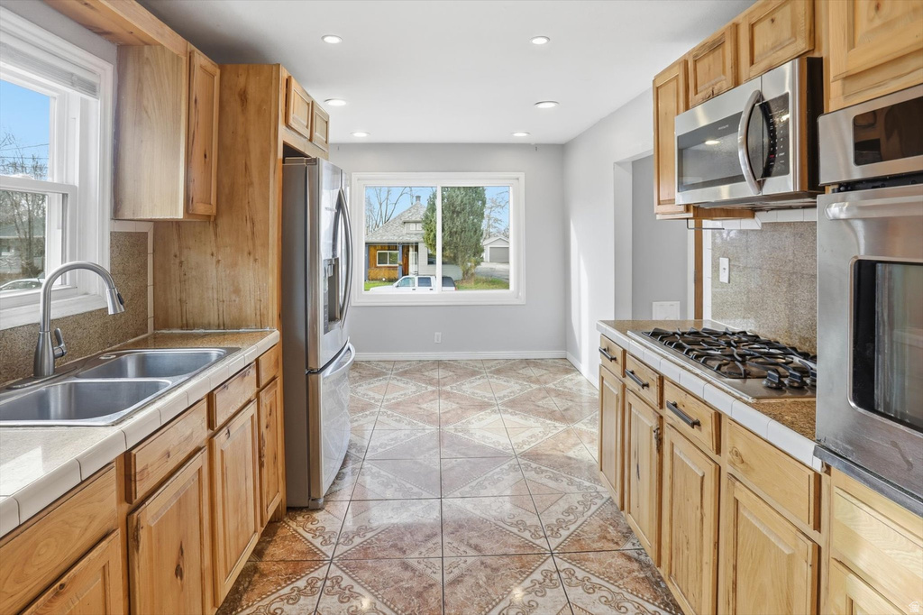 3538 ADAMS AVE Ogden, UT 84403