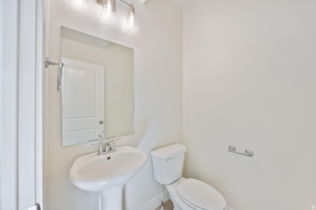 3350 E BAYWATER Eagle Mountain, UT 84005