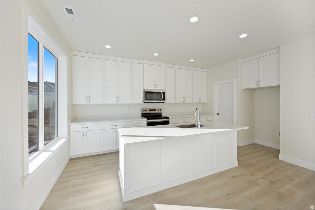 3350 E BAYWATER Eagle Mountain, UT 84005