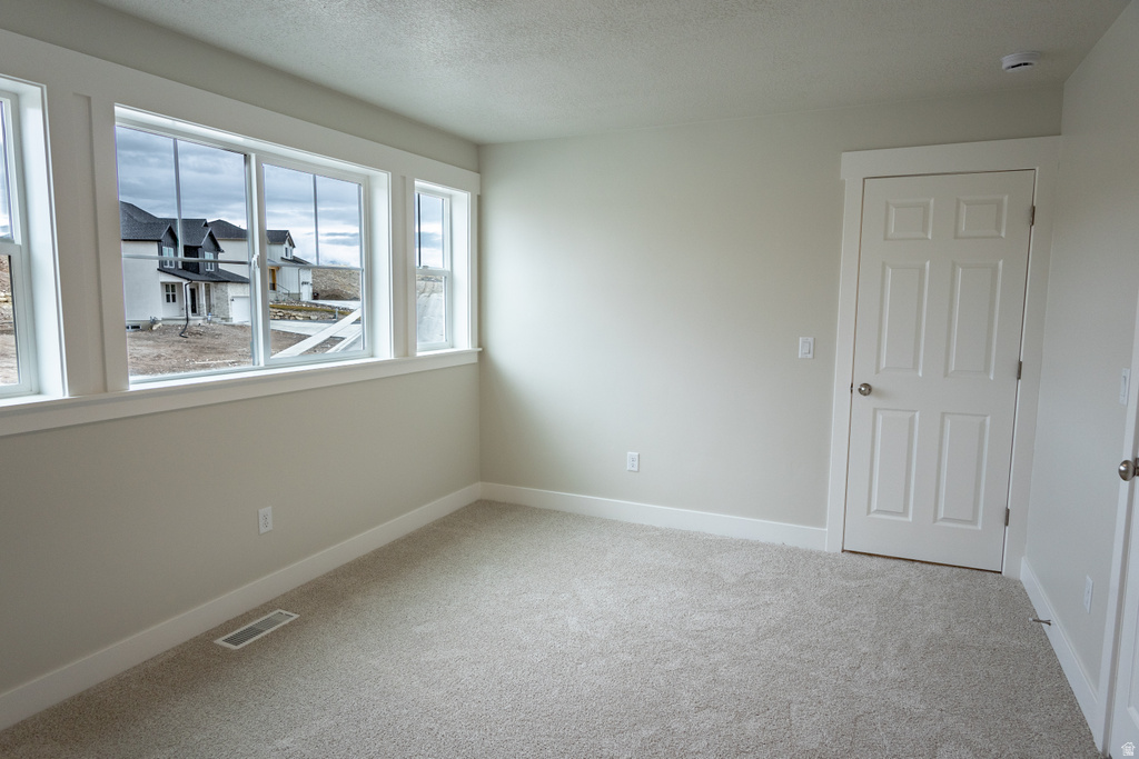 9579 N BLUEBELL DR Eagle Mountain, UT 84005