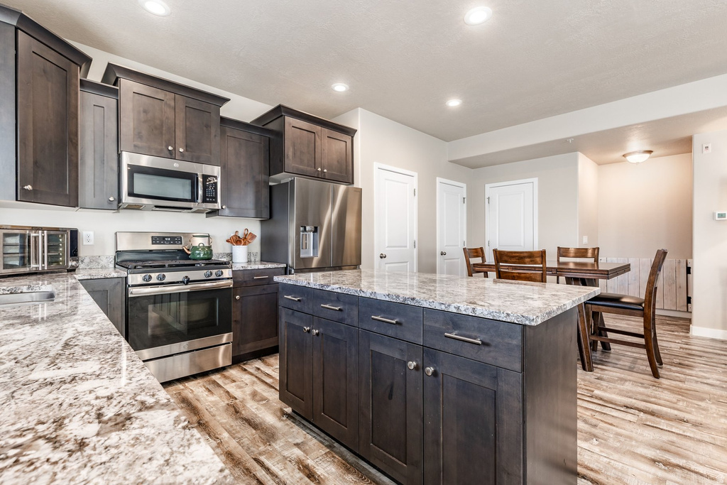 5398 W MERCED RIVER PL Herriman, UT 84096