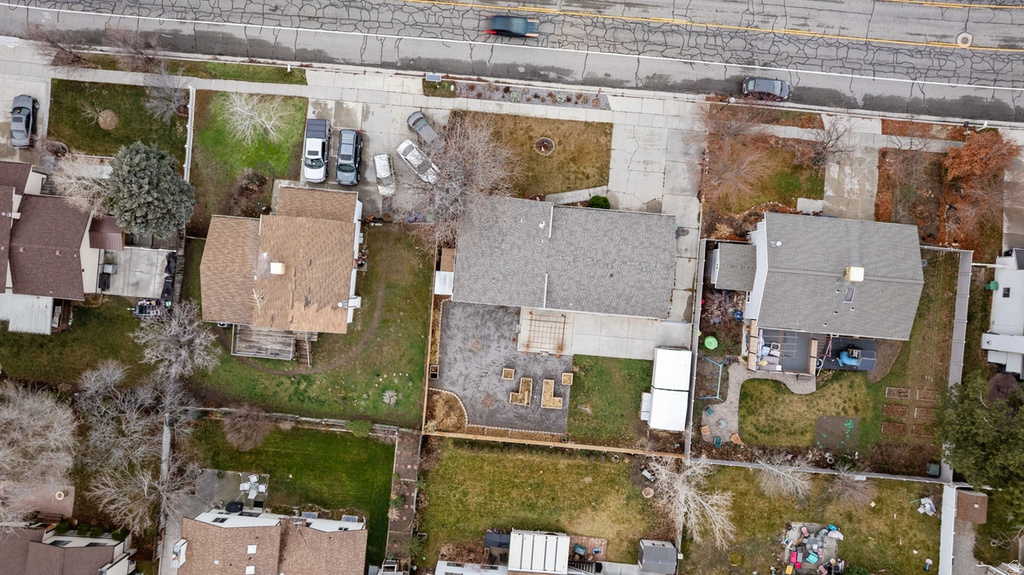 1602 E SEGO LILY DR Sandy, UT 84092