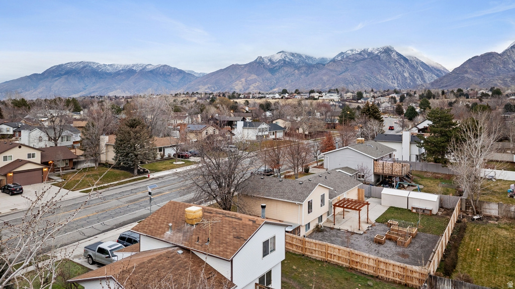 1602 E SEGO LILY DR Sandy, UT 84092